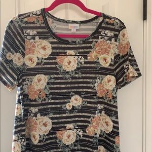 Lularoe Carly
